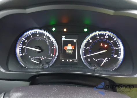 2018 Toyota Highlander Xle z USA, uszkodzony, nr VIN 5TDJZRFHXJS562496